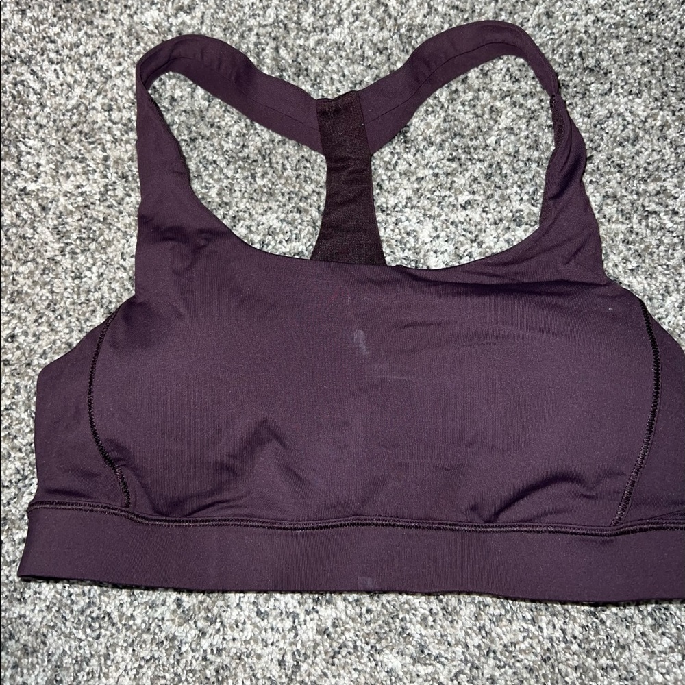 Lululemon sports bra (size 6)